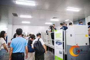 旭恒精工模切燙金設(shè)備閃耀朝陽(yáng)印務(wù)開放日，專業(yè)咨詢引業(yè)界關(guān)注