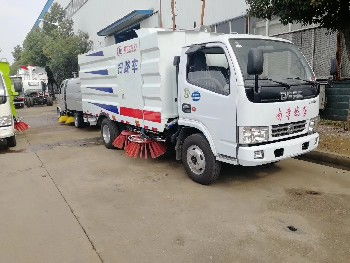 上海防撞緩沖車 守護(hù)城市交通安全的移動(dòng)堡壘