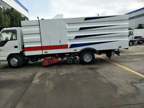 洗掃車、掃路車廠家直銷 高效清潔與安全防撞的現代解決方案